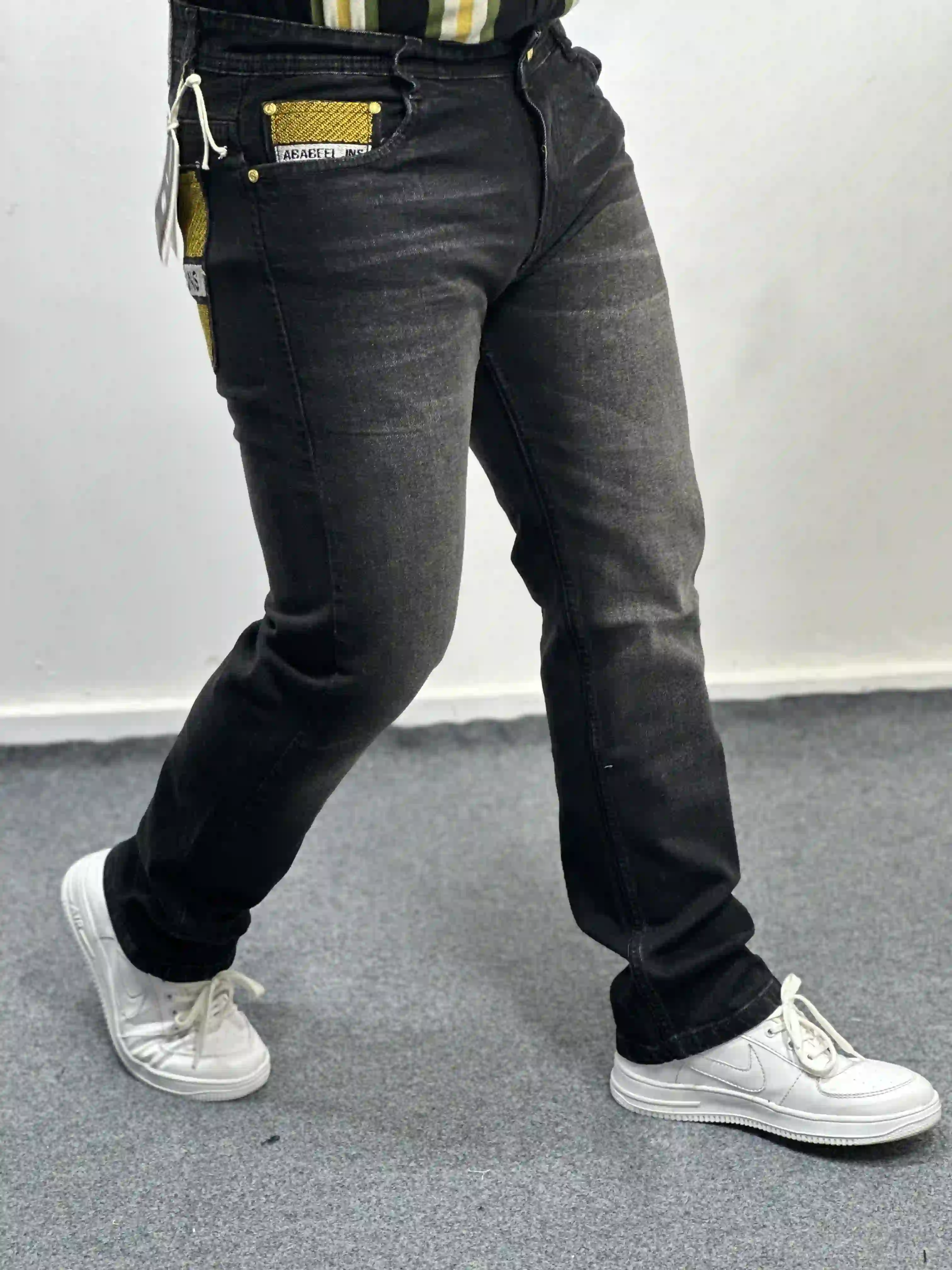 Comfort Fit Stretchable Flat Finish Jeans