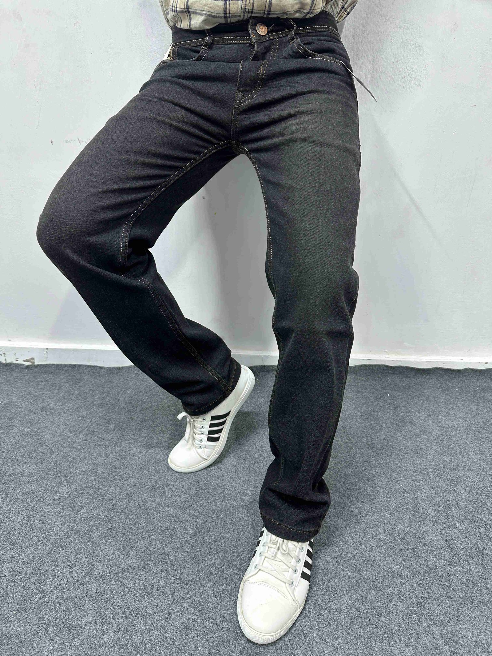 Straight Fit Stretchable Flat Finish Jeans