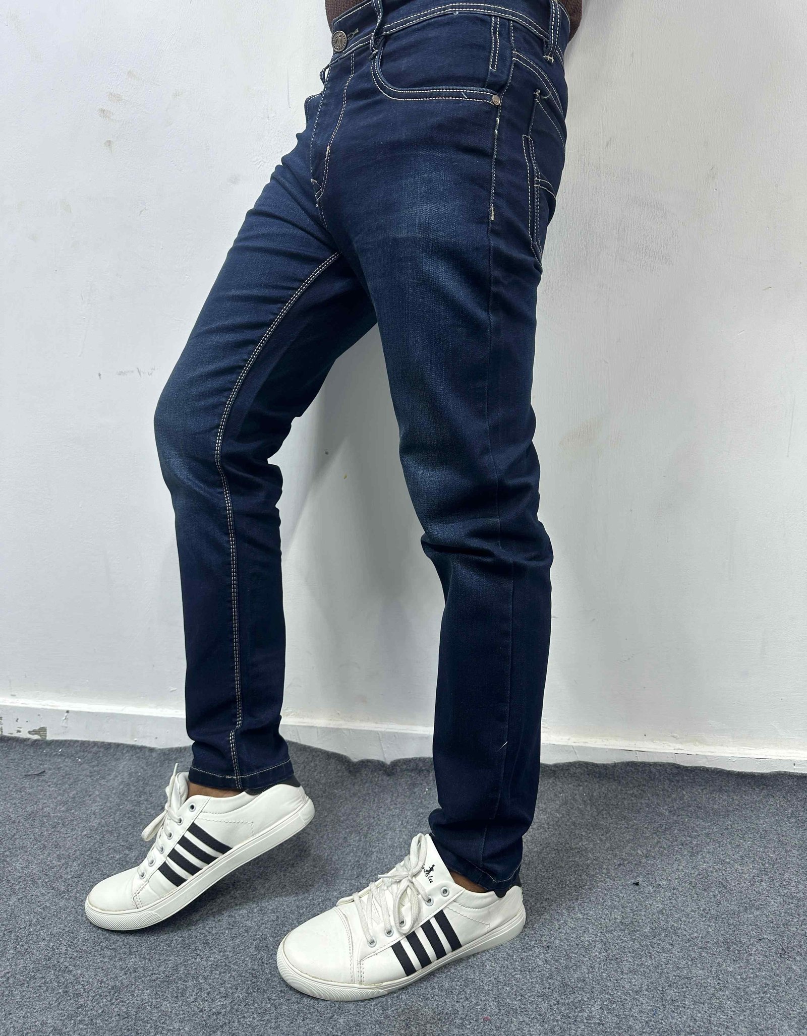 Narrow Fit Stretchable Flat Finish Jeans